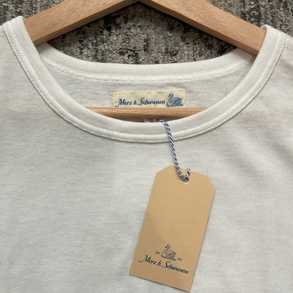 Merz B Schwanen 215 T Shirt - Picture 2 of 6